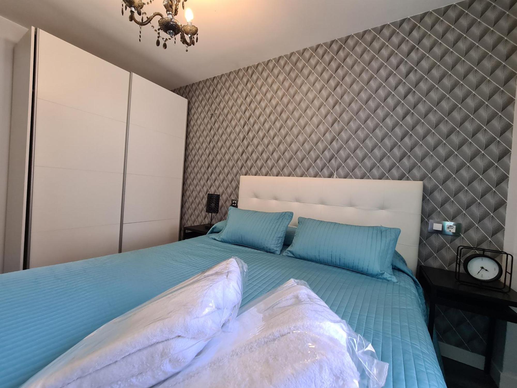 Dos Torres Ribera Play & Relax Con Jacuzzi Y Cine Apartment Zaragoza Exterior photo
